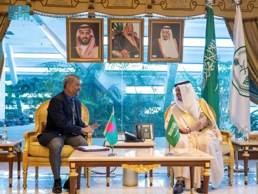 Bangladesh’s Expatriates’ Welfare and Overseas Employment Adviser Asif Nazrul meets Saudi Interior Vice Minister Nasser Al-Dawood in Riyadh on Jan. 30, 2025. (Bangladesh MoFA)