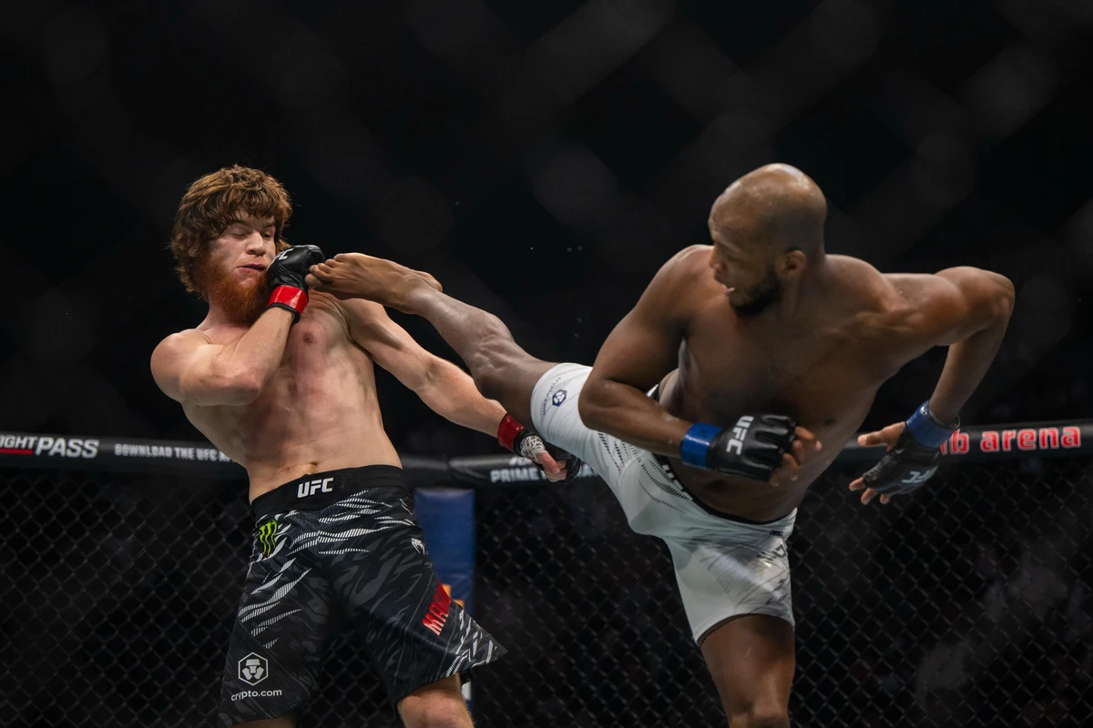Michael “Venom” Page showcased his striking brilliance, outclassing Shara Magomedov. AN photo Jaafer Sadiq Alsaleh.