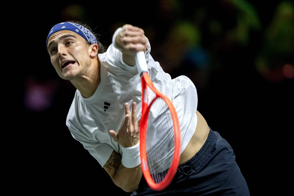 Italy’s Mattia Bellucci returns a shot against Russia’s Daniil Medvedev (not pictured) on the third day of the ATP500 Rotterdam Open tennis tournament at the Ahoy venue in Rotterdam on Feb. 5, 2025. (AFP)