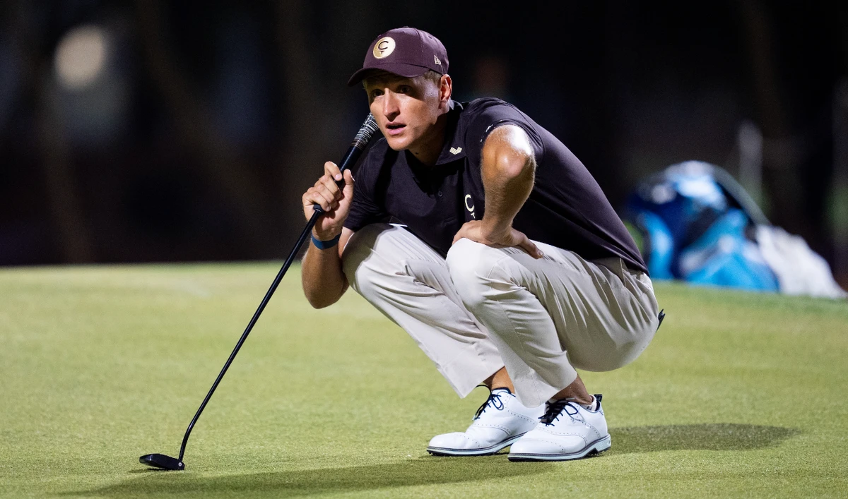 Adrian Meronk of Cleeks GC studies his putt on the green during the first round at LIV Golf Riyadh. (Mateo Villalba/LIV Golf)