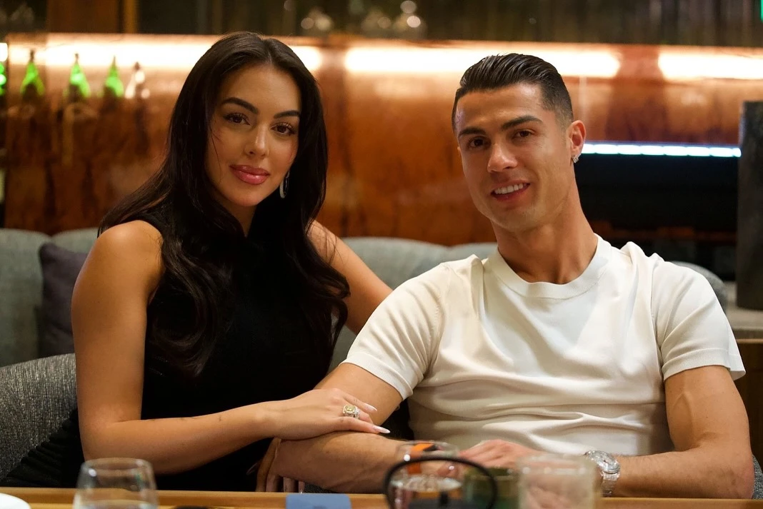 Ronaldo hosted an intimate gathering at Nozomi, a renowned Japanese restaurant in Riyadh. (Instagram)