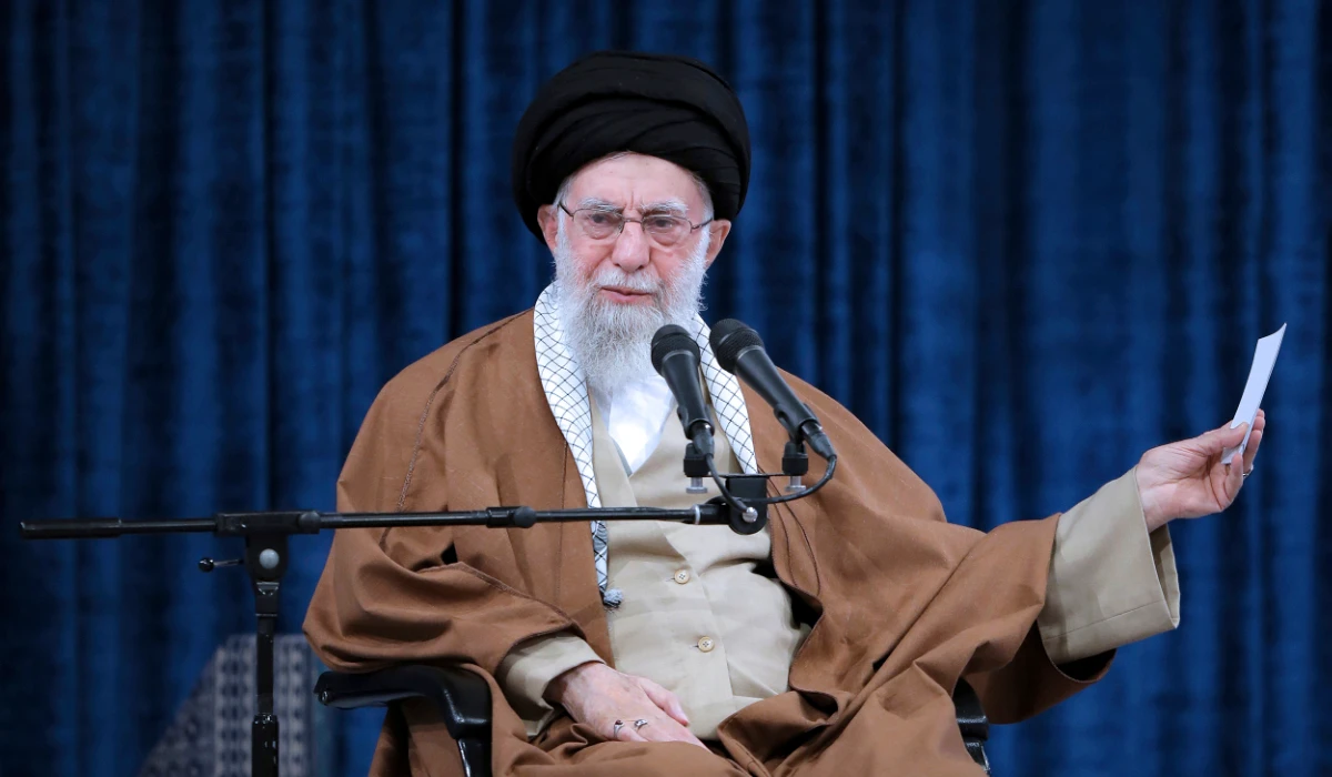 Khamenei warns against negotiating with US