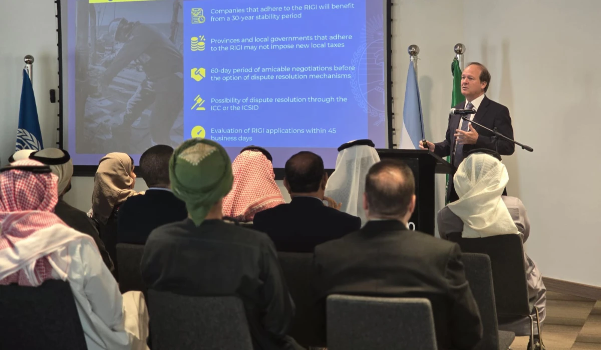 Daniel Gonzalez Cassartelli, Argentine Deputy Minister of Economy for Energy and Mining speaking at seminar. (AN photo by Rashid Hassan)