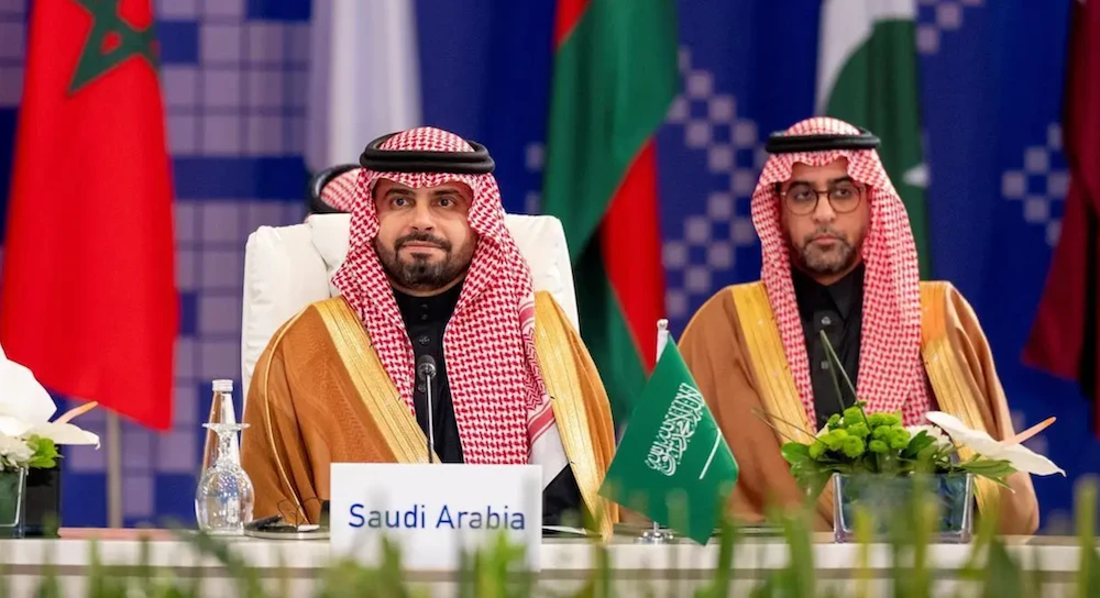 The General Council of the World Trade Organization unanimously appointed Saudi Arabia’s Permanent Representative to the WTO Saqer bin Abdullah Al-Moqbel as its president for the 2025–2026 term on Wednesday. (SPA)