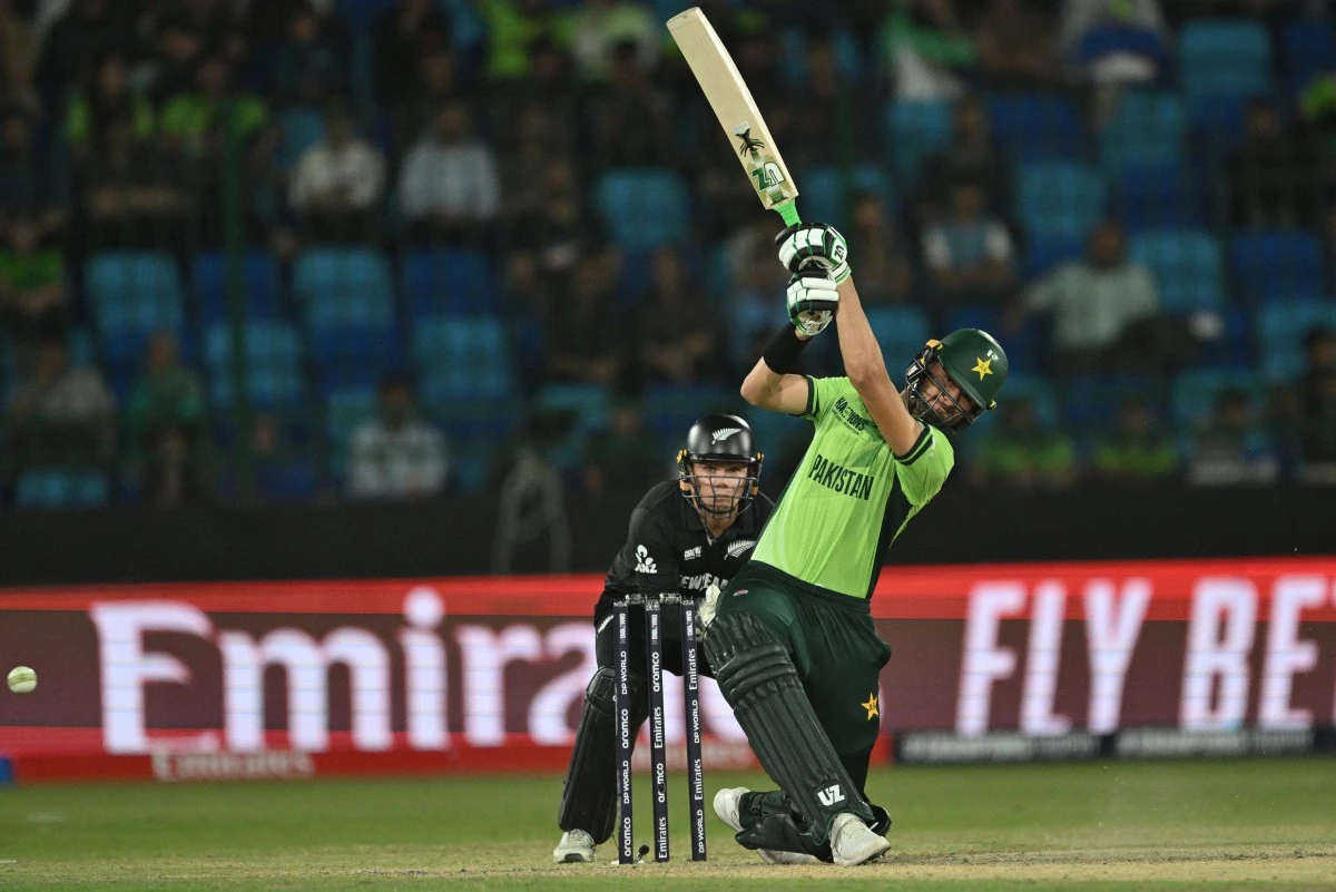 Pakistan’s hopes dashed by New Zealand in ICC Champions Trophy opener