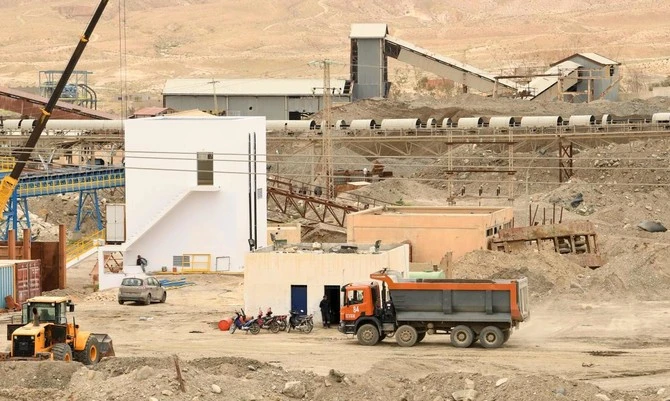 Strike shuts Tunisia mining town over infrastructure woes