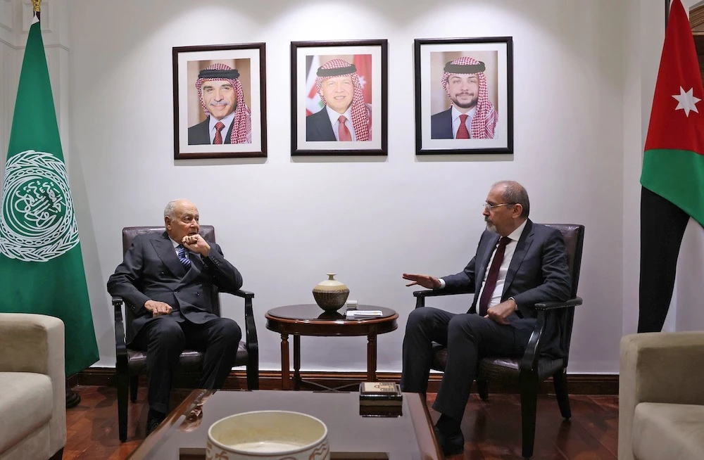 Arab League Secretary-General Ahmed Aboul Gheit met Jordan’s Minister of Foreign Affairs Ayman Safadi to prepare for next month’s emergency Arab summit. (Petra)