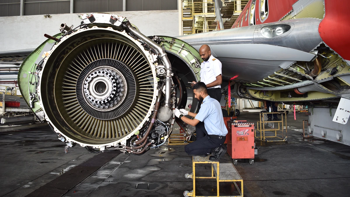 The two companies receiving the first licenses are Middle East Propulsion Co. and Saudia Technic, a subsidiary of Saudia Group. File