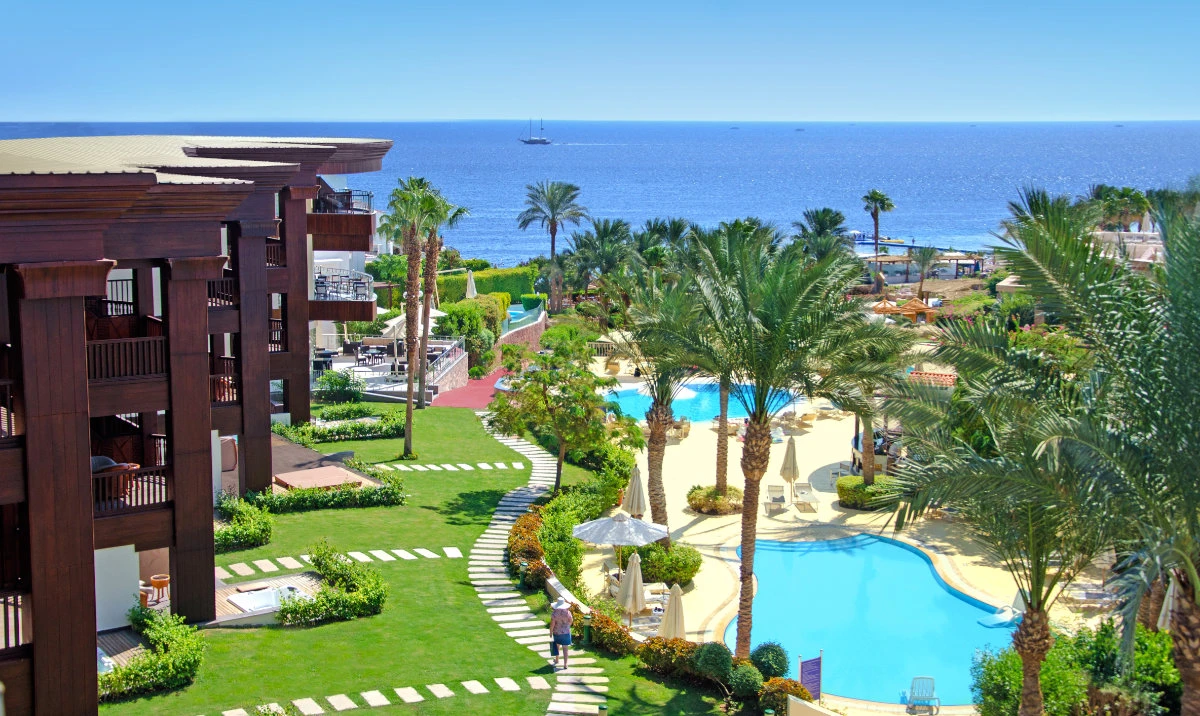 With a deep understanding of Gulf travelers’ expectations, Savoy Group offers a tailored luxury experience, featuring private villas and world-class entertainment.