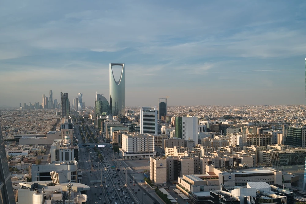 While Saudi Arabia’s trade surplus grew in the fourth quarter, it remained 52.4 percent lower year-on-year as oil exports fell 13.3 percent. Shutterstock