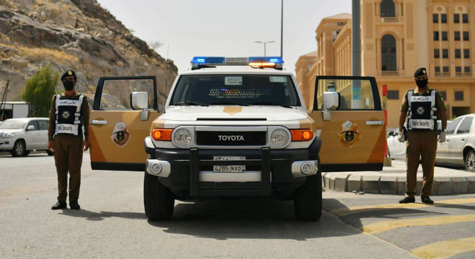 Saudi Arabia arrests 10,850 illegals in one week. (Supplied)