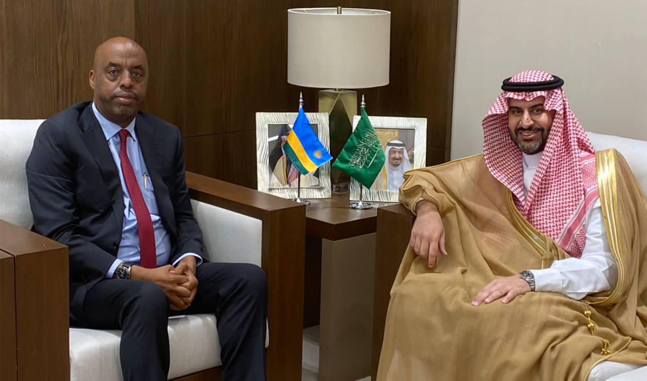 Mohammed Abdul Jabbar, acting governor of the Saudi General Authority of Foreign Trade, met with Rwanda's Ambassador to the Kingdome Segore Kayihura in Riyadh on Wednesday. (Supplied)