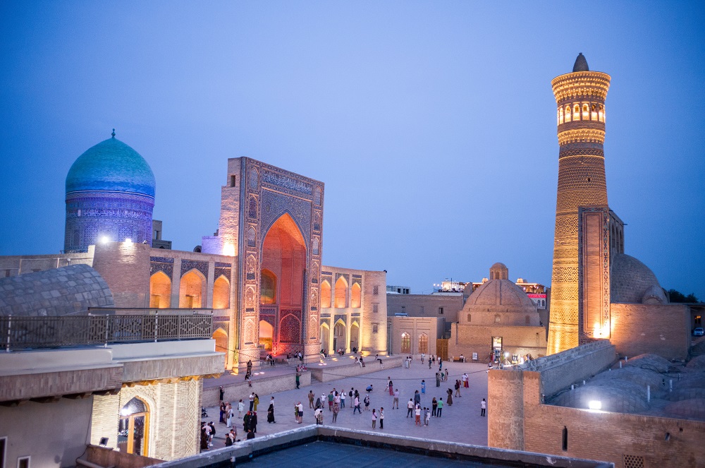 The Poi Kalan complex consists of the Kalan Mosque, Kalan Minaret, and Mir-i-Arab Madrasa. (Getty Images)