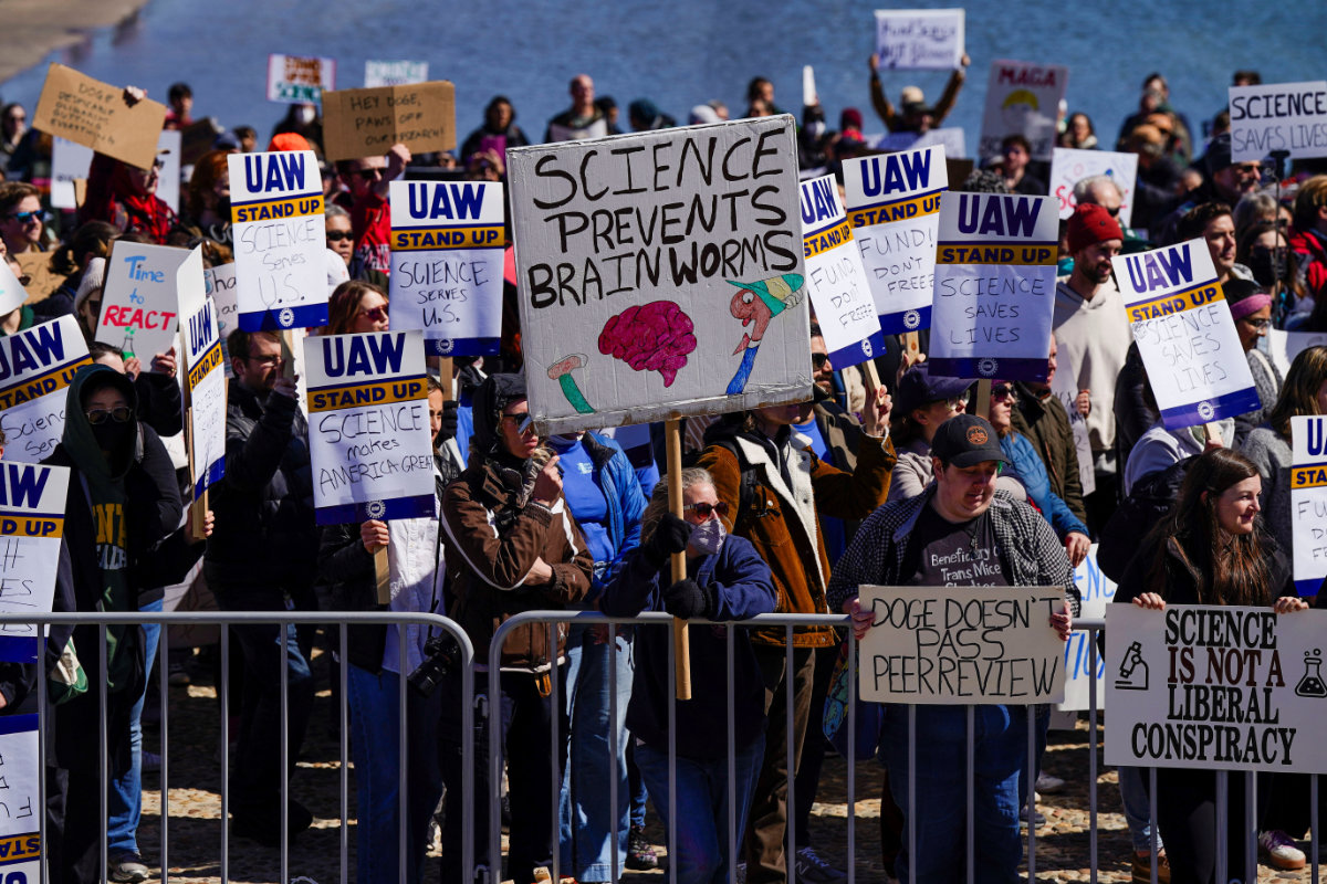 Demonstrators rally at the Lincoln Memorial in Washington, D.C., on March 7, 2025, to protest the Trump administration's cuts and layoffs at federal agencies sponsoring medical research. (Reuters)