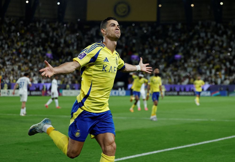 Cristiano Ronaldo celebrates scoring Al-Nassr’s second against Esteghlal in the Asian Champions League, round of 16, second leg tie, at Al-Awwal Park, Riyadh, Saudi Arabia, Mar. 10, 2025. (Reuters)