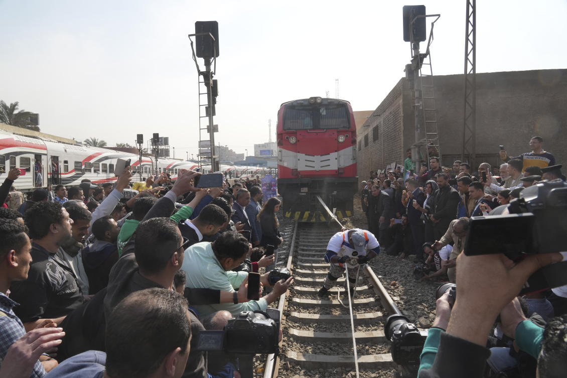 Egyptian wrestler, who can pull a train by the strength of his teeth, sets 3 world records