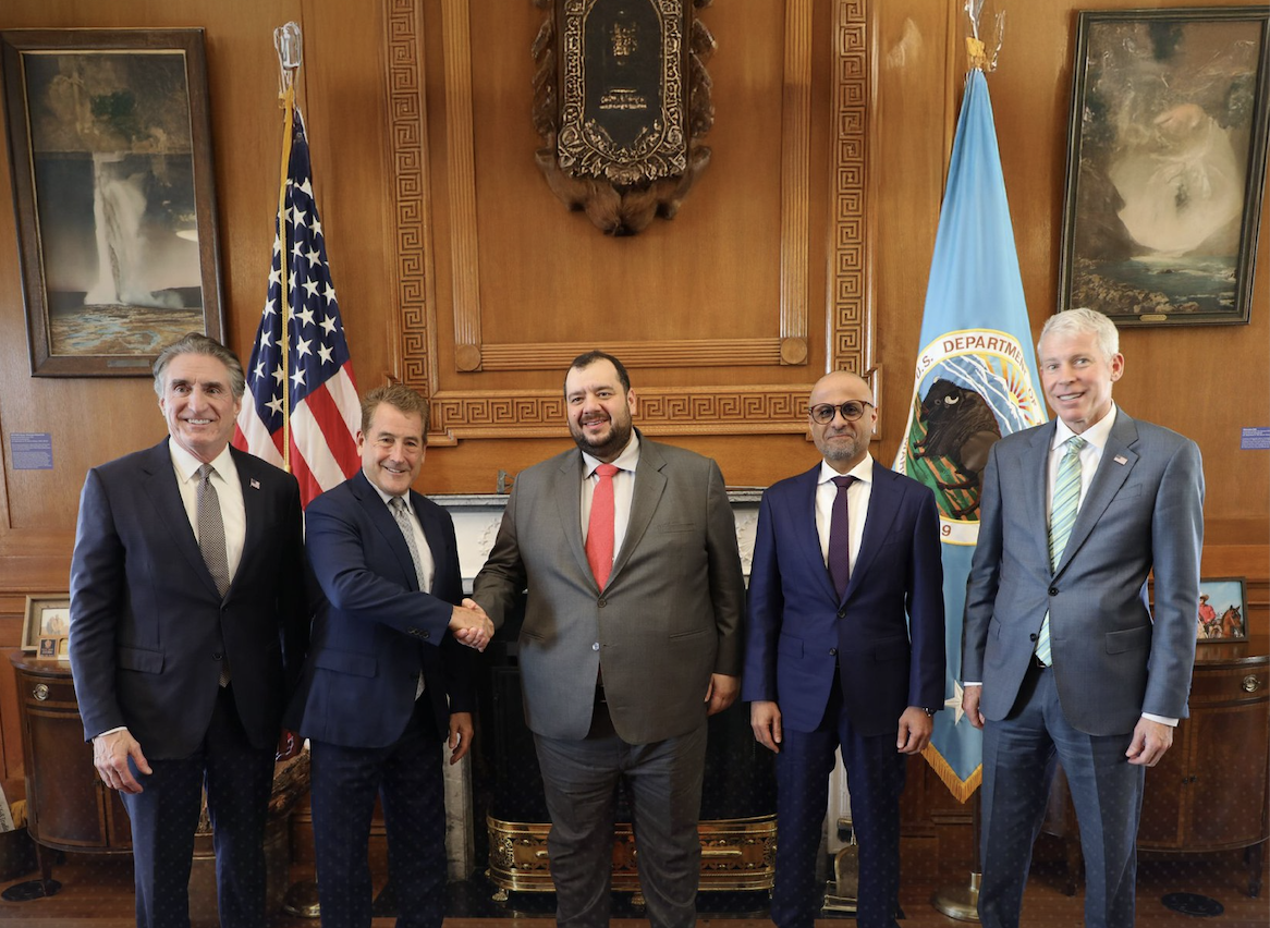The collaboration will see the UAE-based firm partner with the largest private owner of power generation and renewable energy in the US in a 50-50 venture.