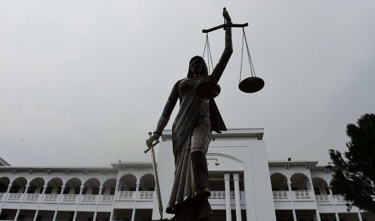 A statue is pictured on the grounds of the Supreme Court in Dhaka after it was reinstalled on May 28, 2017. (AFP/ file)