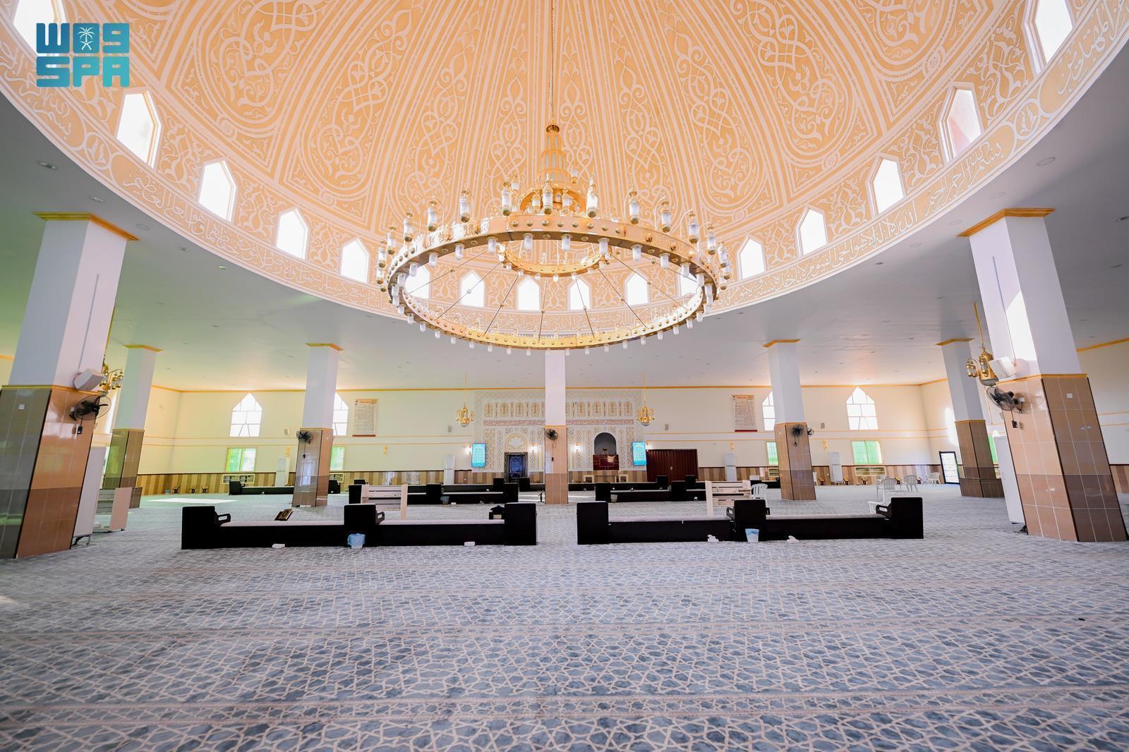 Saudi Arabia prepares mosques for Eid Al-Fitr prayer