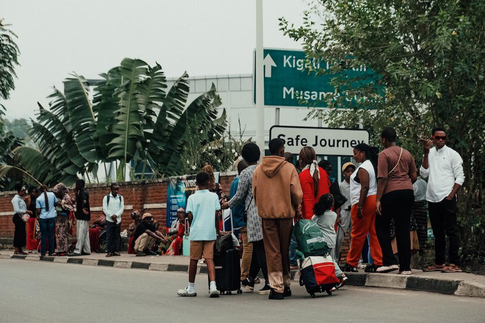 Above, people cross into Rwanda through the Corniche Border Post in Gisenyi, Rwanda, on January 26, 2025. (AFP)