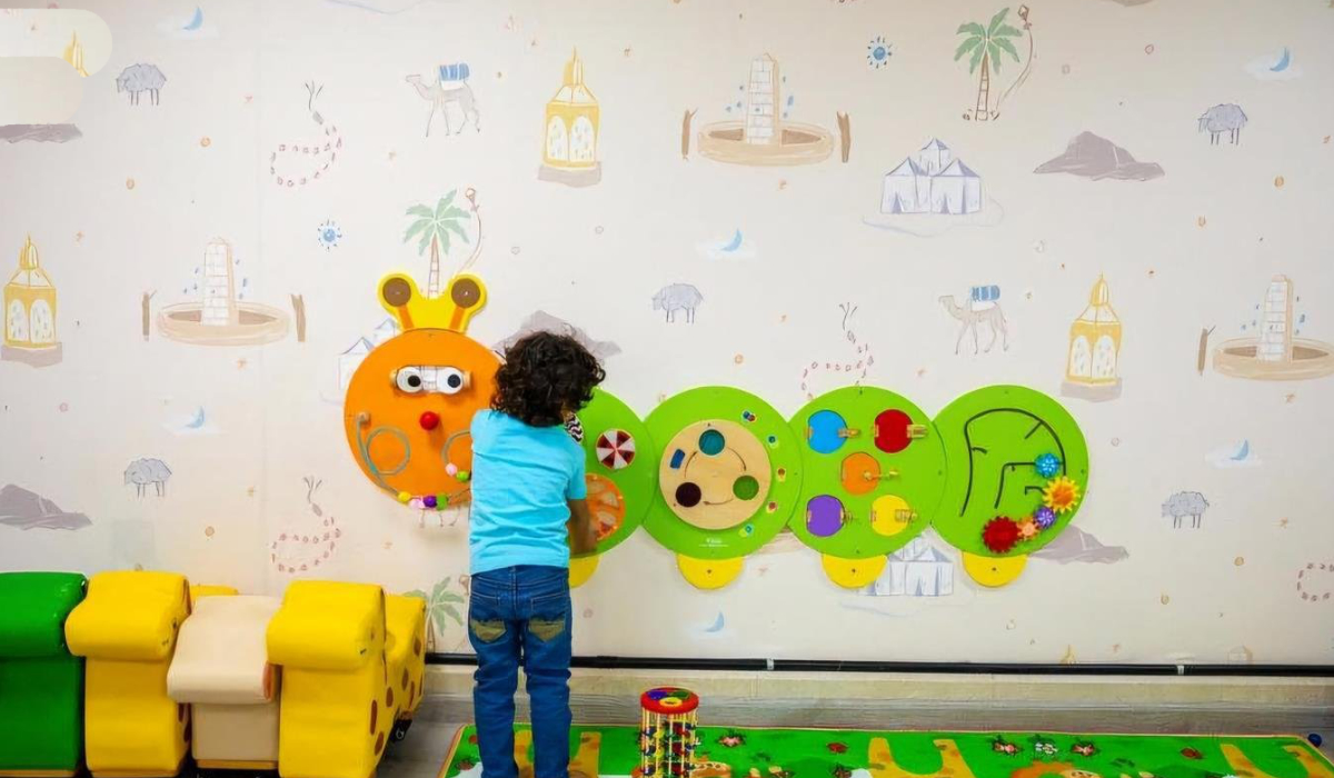 Worry-free worship: Children’s clubs lighten pilgrims’ load