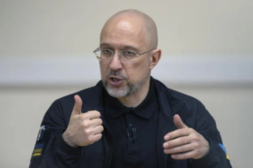 Ukraine ‘determined’ to maintain US ties after aid halt