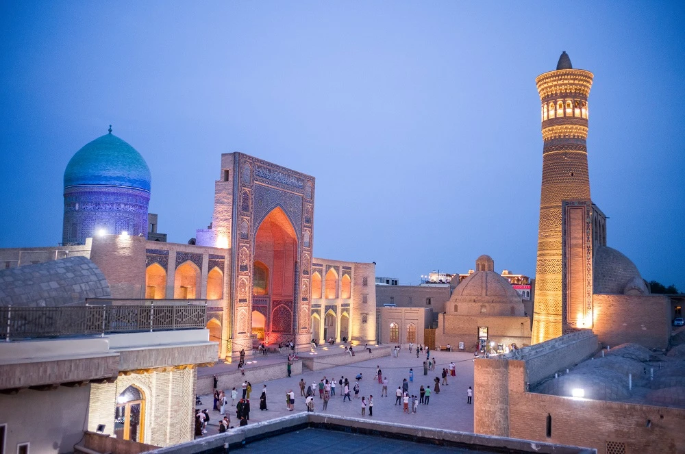 The Poi Kalan complex consists of the Kalan Mosque, Kalan Minaret, and Mir-i-Arab Madrasa. (Getty Images)