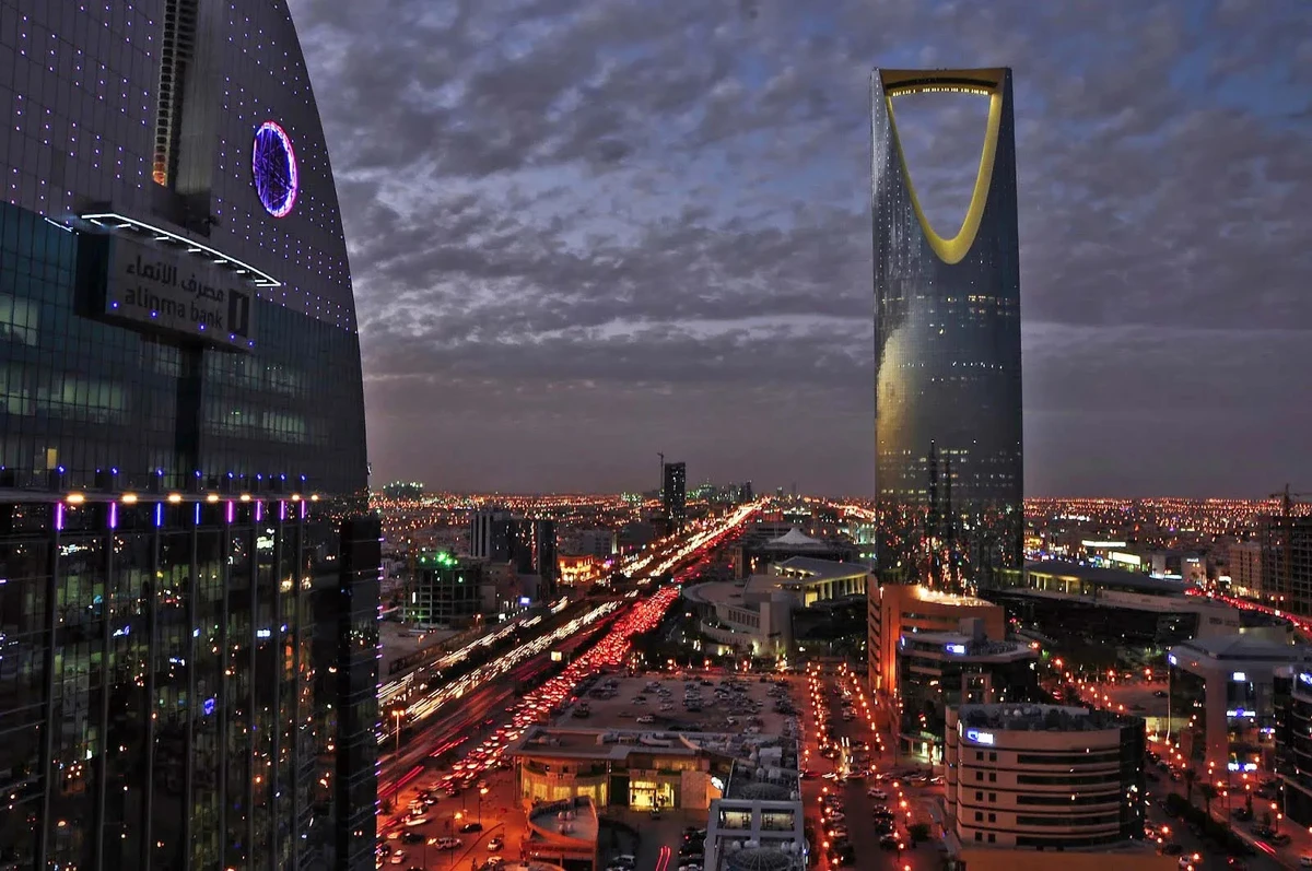 Growth accelerated in the fourth quarter of 2024, with gross domestic product expanding 4.5 percent year on year — the highest quarterly increase in two years. File