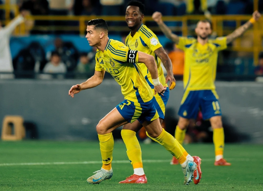 Ronaldo leads Al-Nassr to third in table
