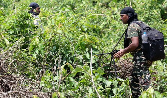 Indian forces kill 30 Maoist rebels, one soldier dead