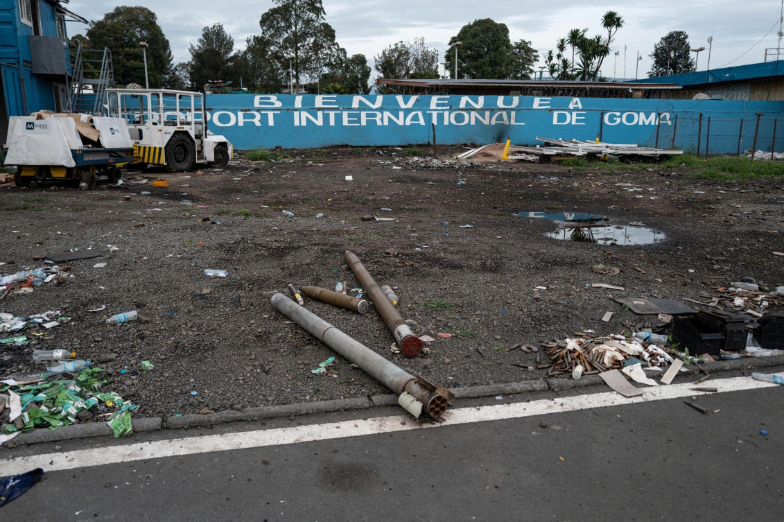 Congo M23 rebels say they will withdraw from seized town to support peace push