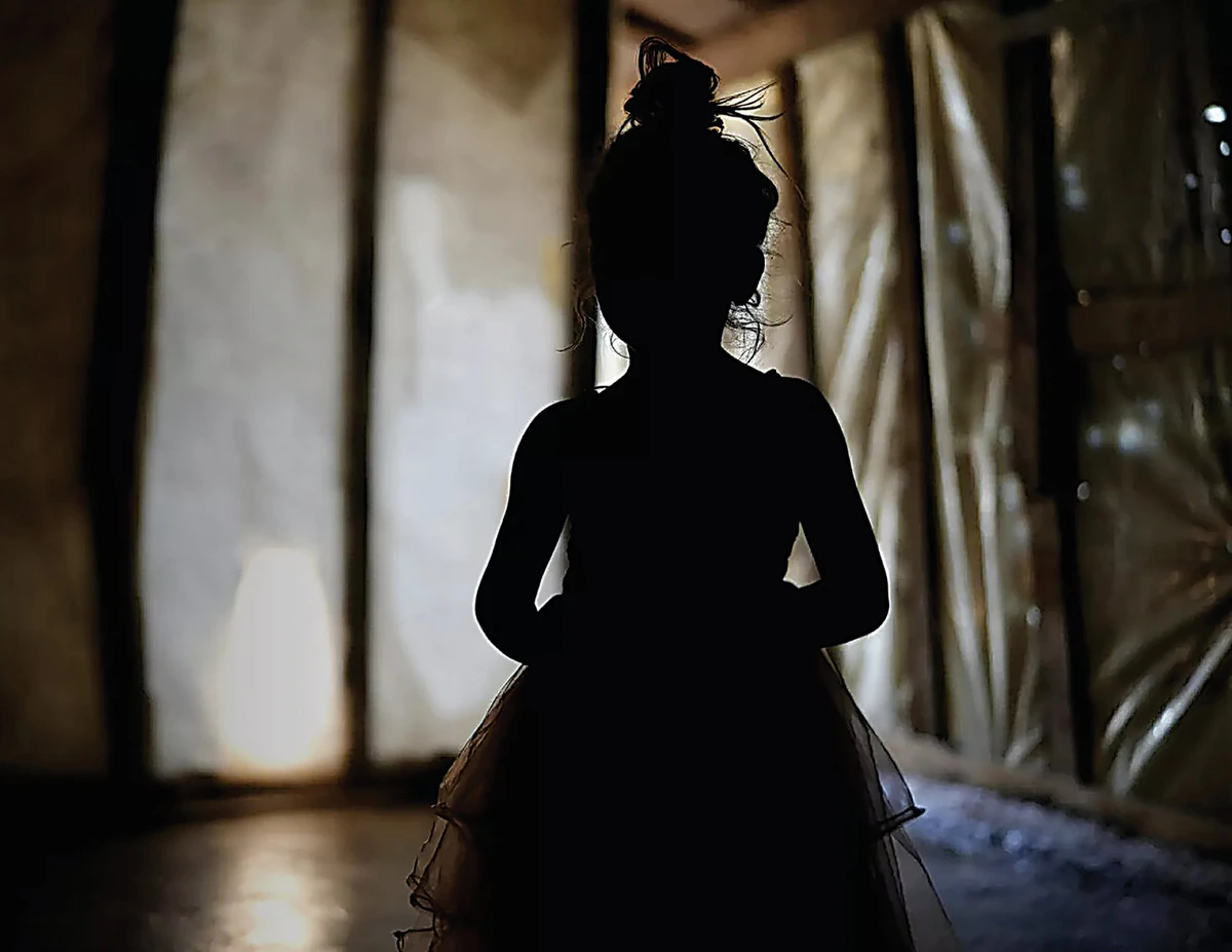 Child marriage in the Arab world denies girls the chance to pursue education or employment and strips them of power. (UNICEF/file photo)