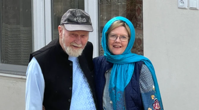 Peter and Barbie Reynolds. (Supplied/Sarah Entwistle)