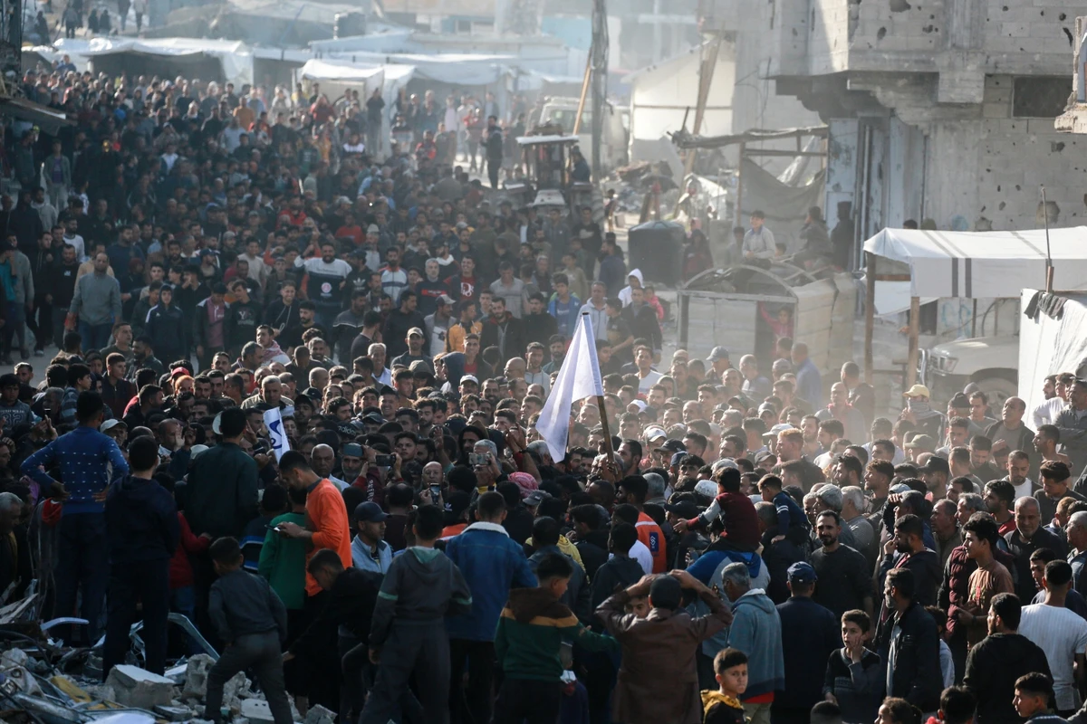 Palestinians take part in an anti-Hamas protest, calling for an end to the war with Israel, in Beit Lahia. March 26, 2025 (AFP)