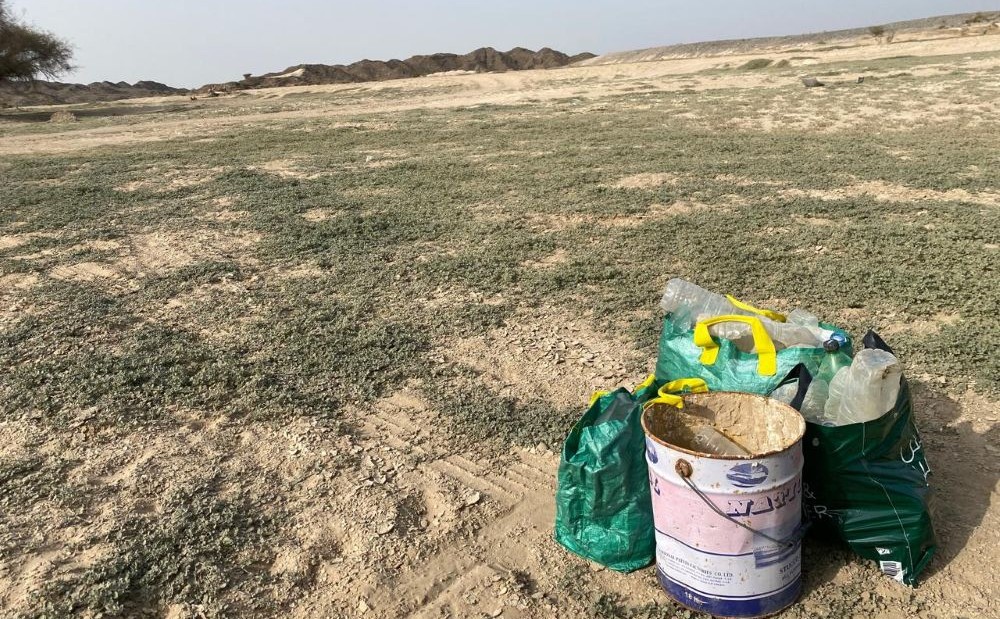 Peter Harrison filled three bags and a large paint bucket with plastic waste. (Peter Harrison)