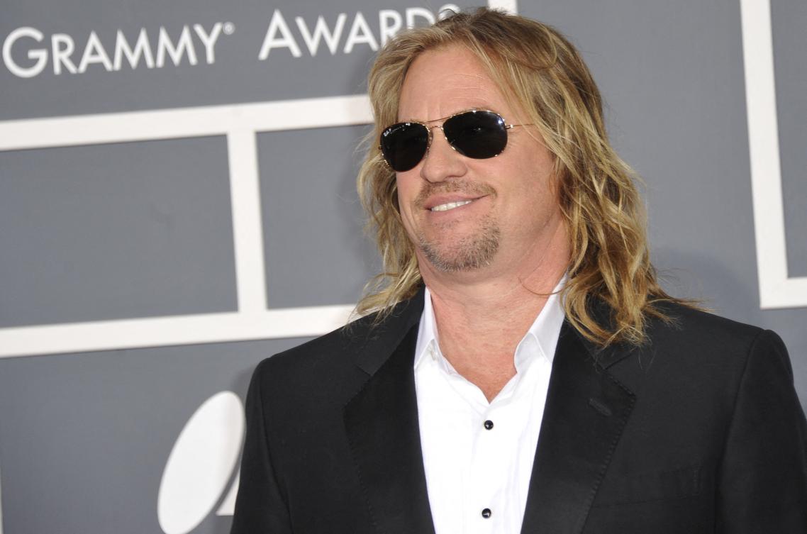 Val Kilmer, ‘Top Gun’ and Batman star with an intense approach, dies at 65