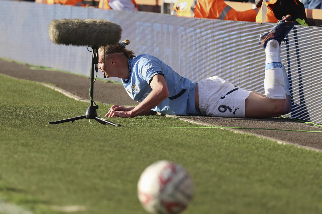 Manchester City’s Erling Haaland reacts after sustaining an injury during their English FA Cup quarterfinal match against Bournemouth at the Vitality stadium in Bournemouth, Mar. 30, 2025. (AP)