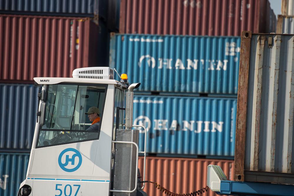 The bulk ship, where two tonnes of suspected cocaine were discovered, started its voyage in Mexico and traveled via Ecuador, Panama and China before reaching Gangneung port. (AFP file photo)