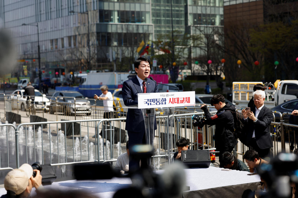 South Korea sets snap presidential election for June 3, drawing out contenders