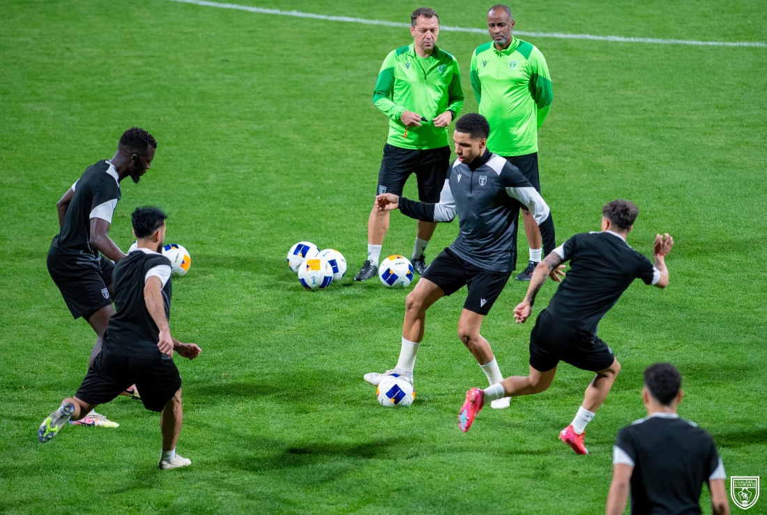Al-Taawoun players training ahead of their AFC Champions League semifinal first leg. (X/@AltaawounFC)