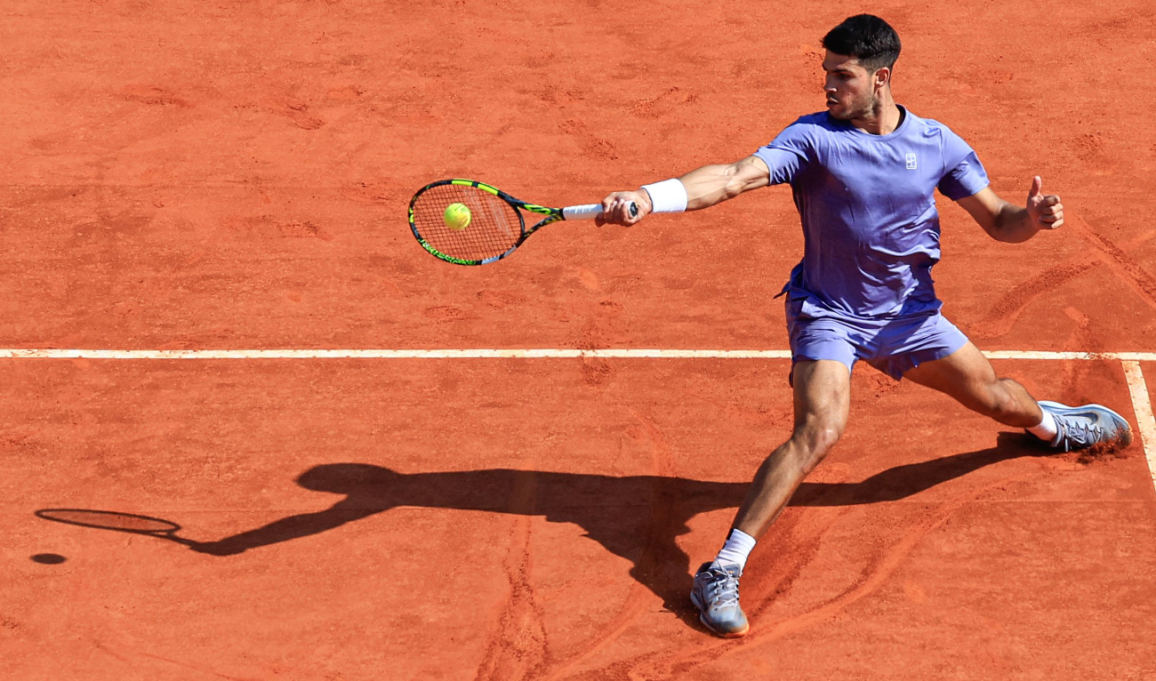 Alcaraz eases into Monte Carlo quarterfinals, Draper out