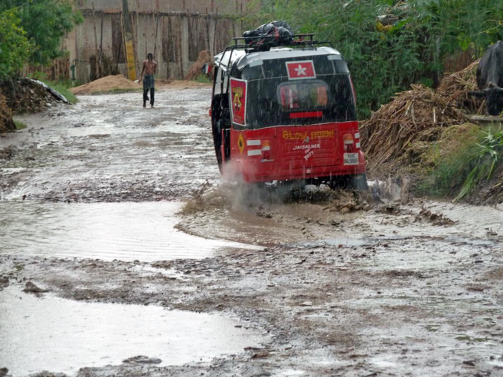 India’s weather office expects heavy rain with thunderstorm, lightning and gusty winds over central and eastern India till Saturday. (AFP file photo)