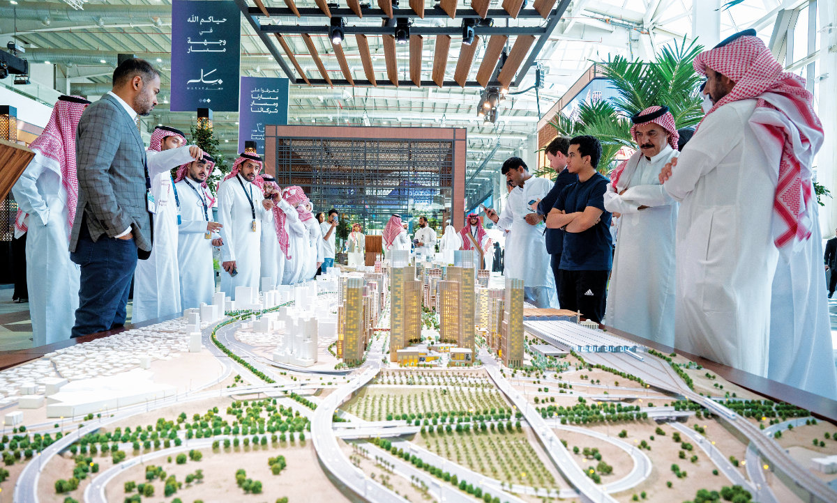 Real estate leads corporate lending as bank loans top $811bn