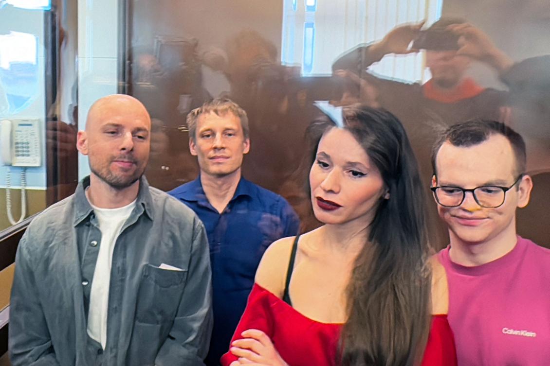 Russian journalists (L-R) Sergei Karelin, Konstantin Gabov, Antonina Kravtsova, and Artem Kriger, attend the verdict announcement at the Nagatinsky court in Moscow, Apr. 15, 2025. (AFP)