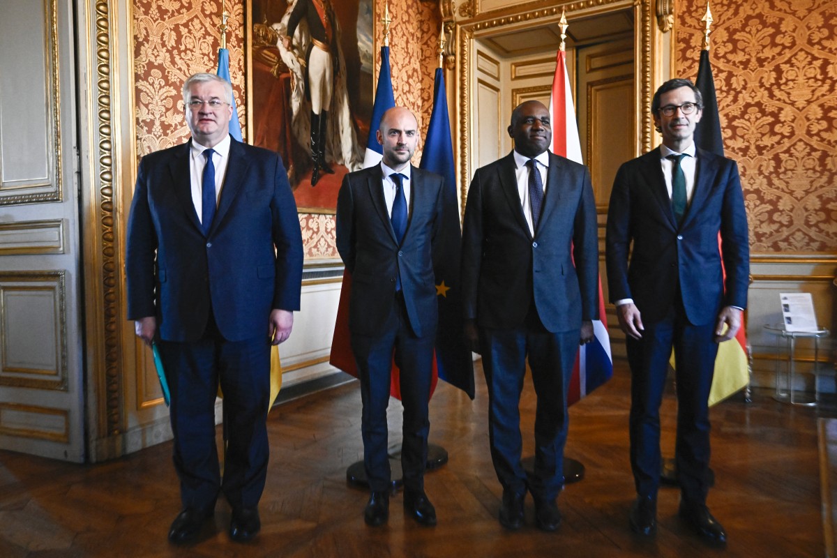 US Secretary of State was in Paris today to meet French President about crafting a Ukraine ceasefire, as Washington and Europe seek common ground on ending the fighting. Top Ukrainian officials were also in the French capital to meet EU and US delegations.(AFP)