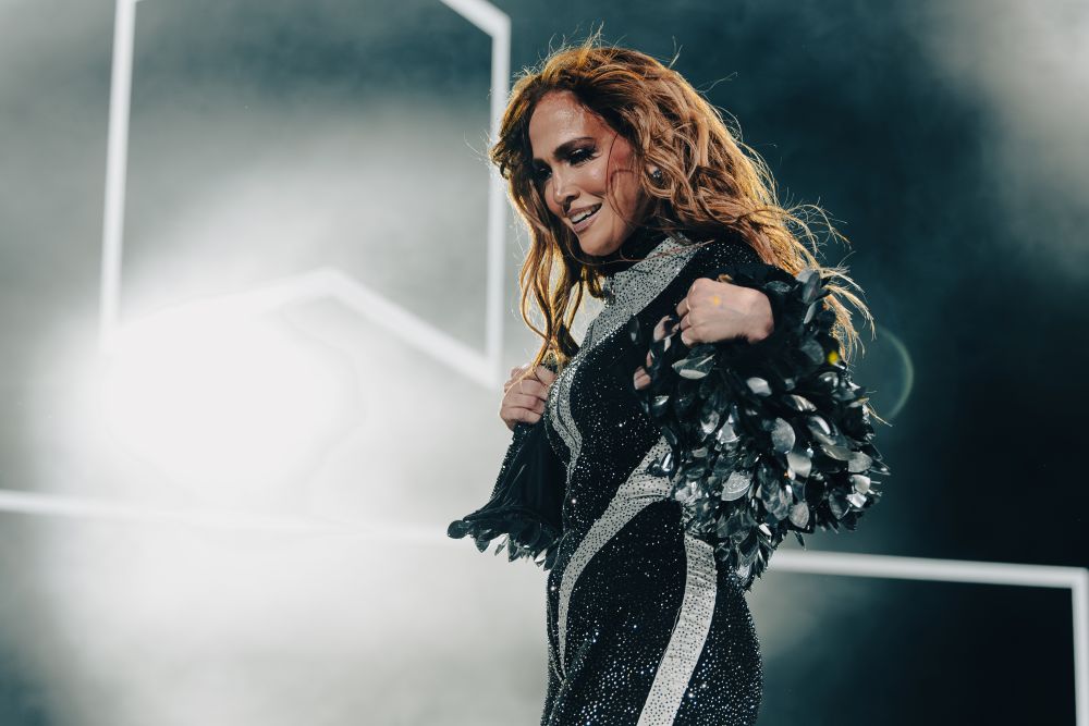 Thousands rock at music shows in Jeddah after F1