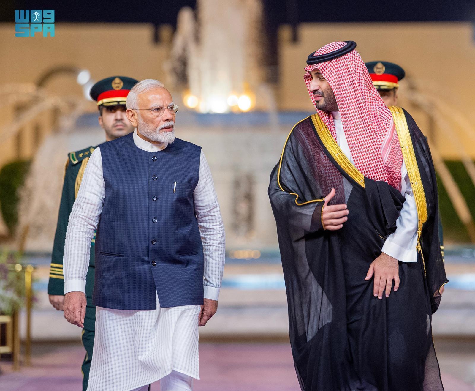 Saudi Crown Prince Mohammed bin Salman on Tuesday received Indian Prime Minister Narendra Modi at the Royal Court at Al-Salam Palace in Jeddah. (SPA)