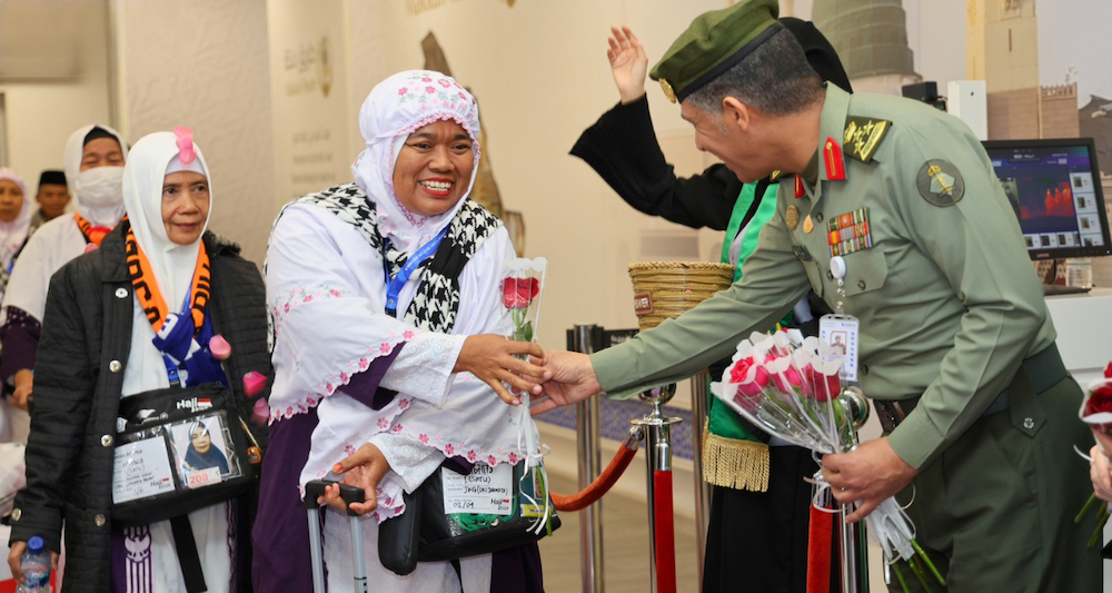 Indonesian pilgrims arrive in Madinah for the annual Hajj pilgrimage on May 12, 2024 in this file photo. (Indonesian Consulate General in Jeddah)