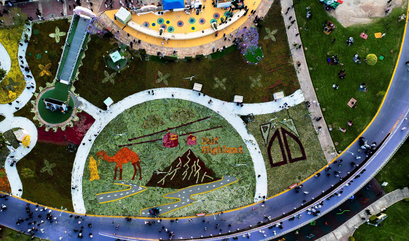 The organizers have incorporated artificial intelligence, automated monitoring systems and comprehensive historical documentation of Taif’s famous roses. (SPA)