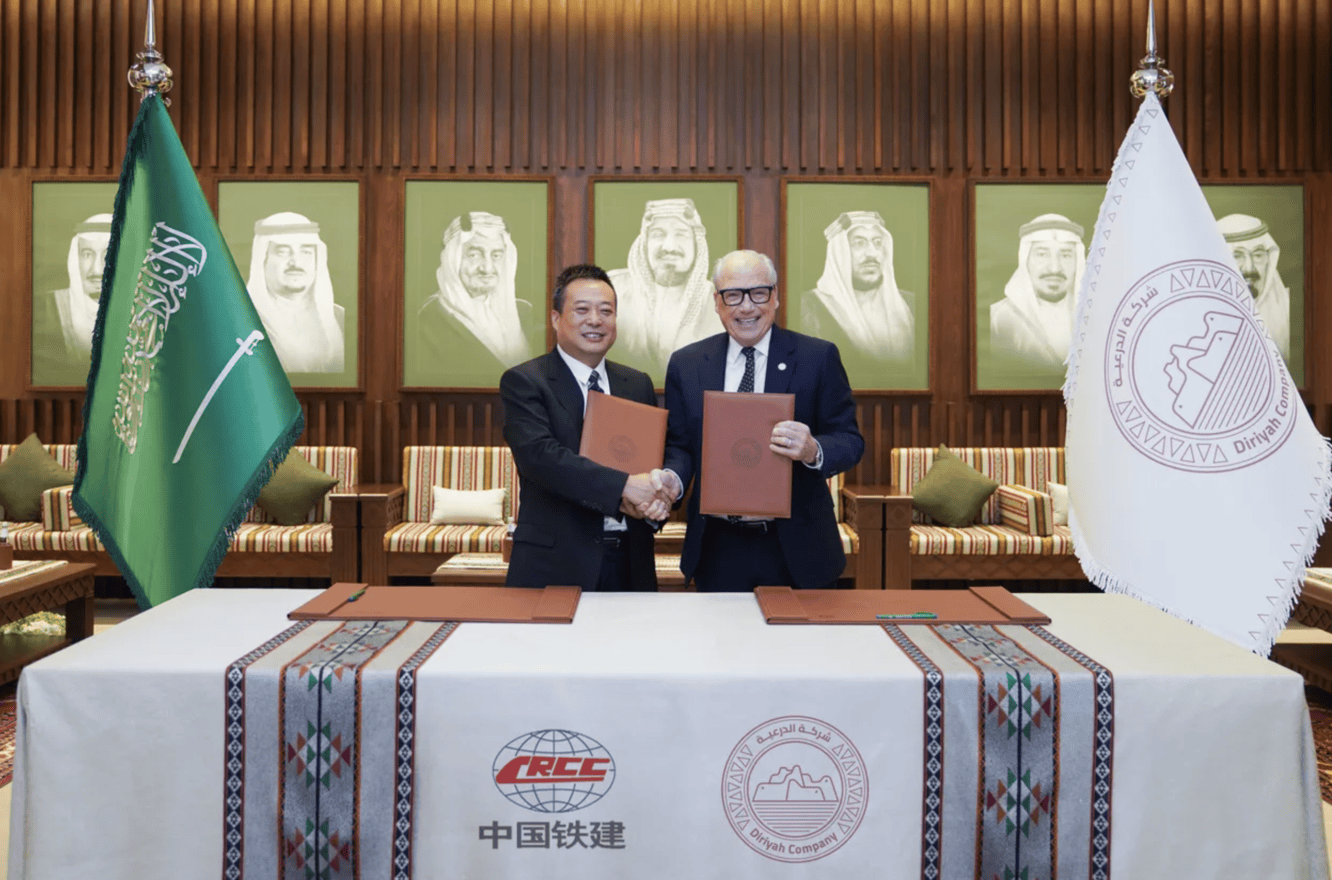 Jerry Inzerillo, group CEO of Diriyah Co, shaking hands with Li Chongyang, chairman of China Railway Construction International Group. Diriyah Co.